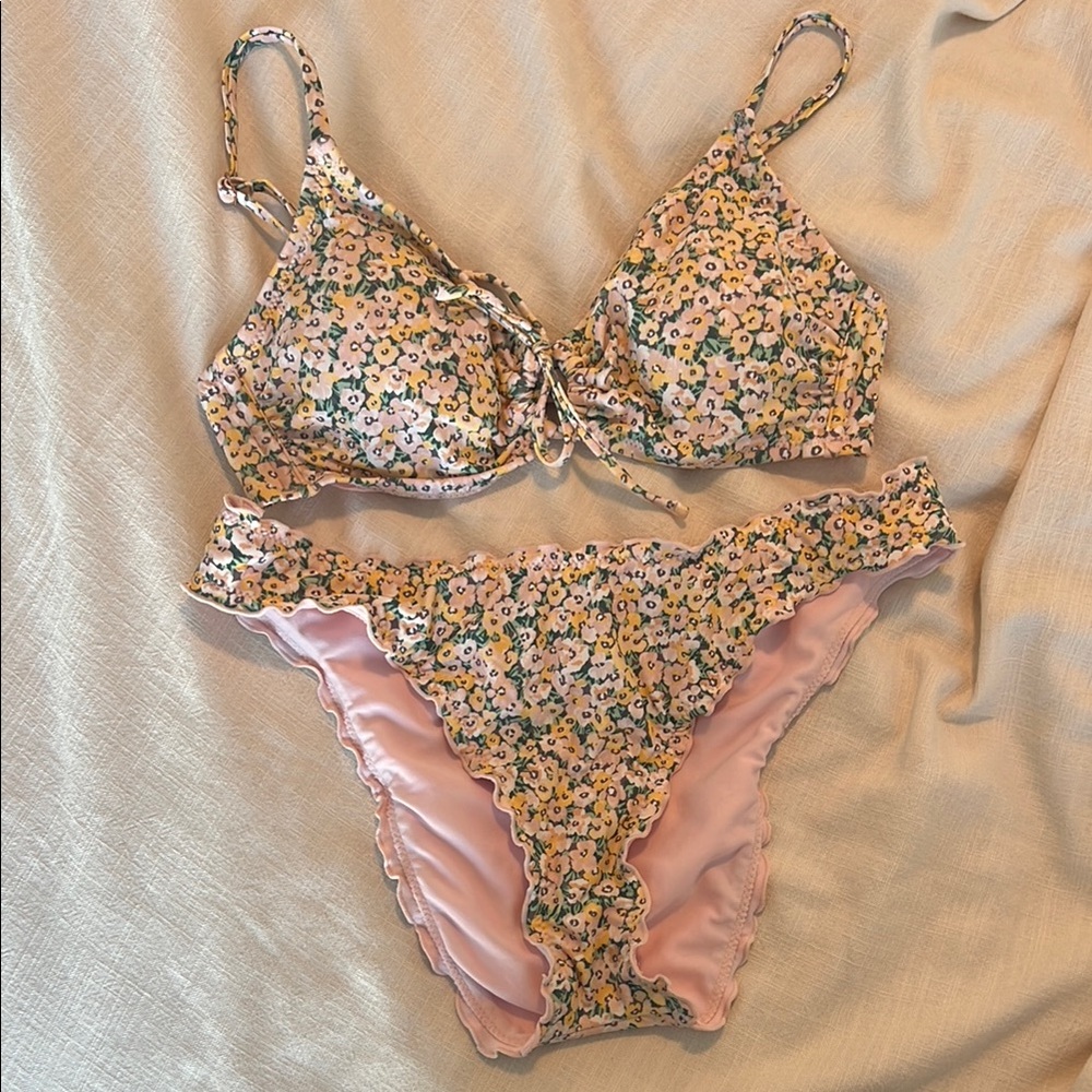 Floral Print Bikini Set size M